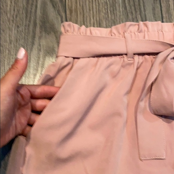 NWT light pink shorts - Picture 3 of 5